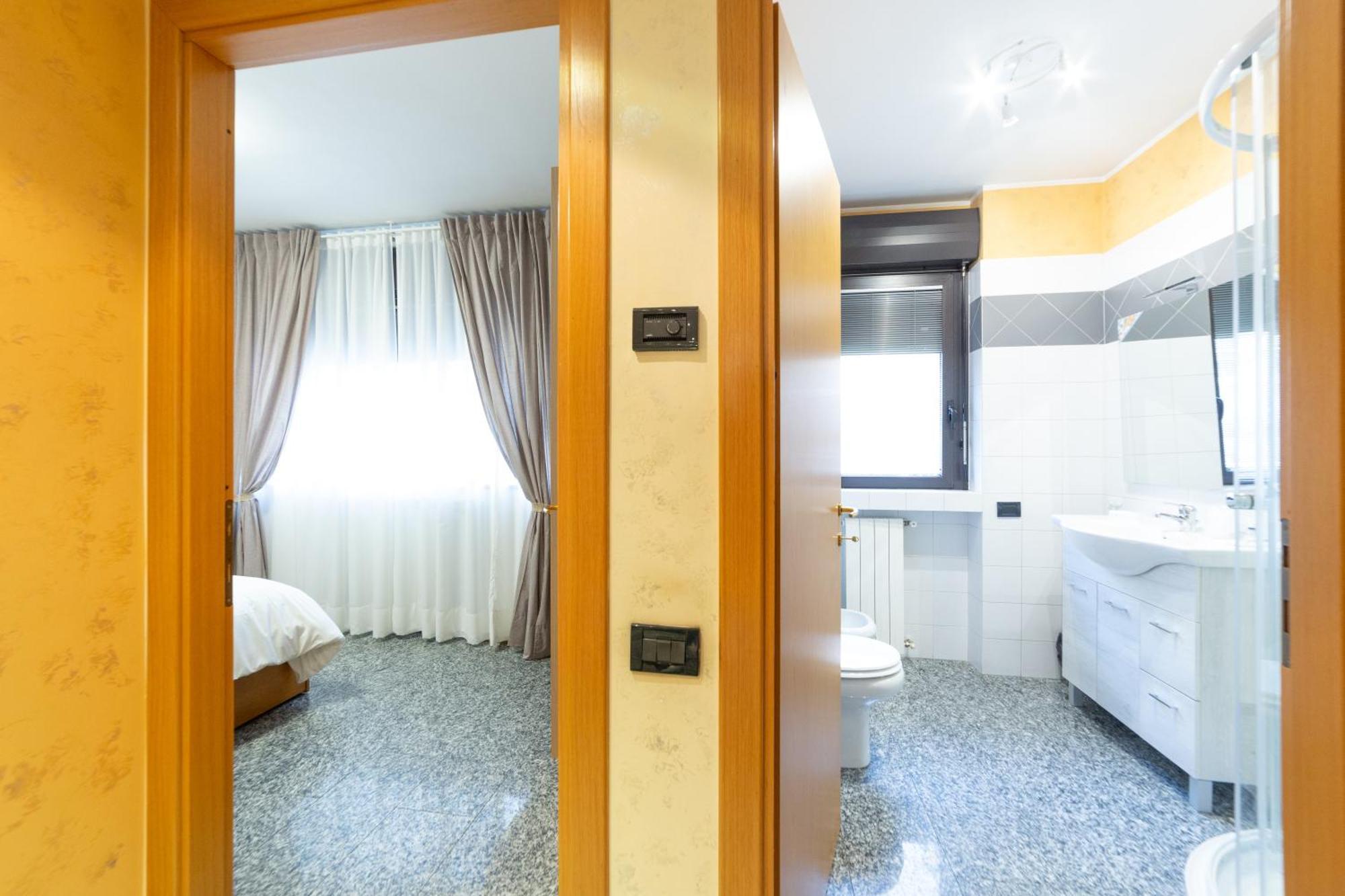 Melannie'S Apartment Bergamo Ngoại thất bức ảnh