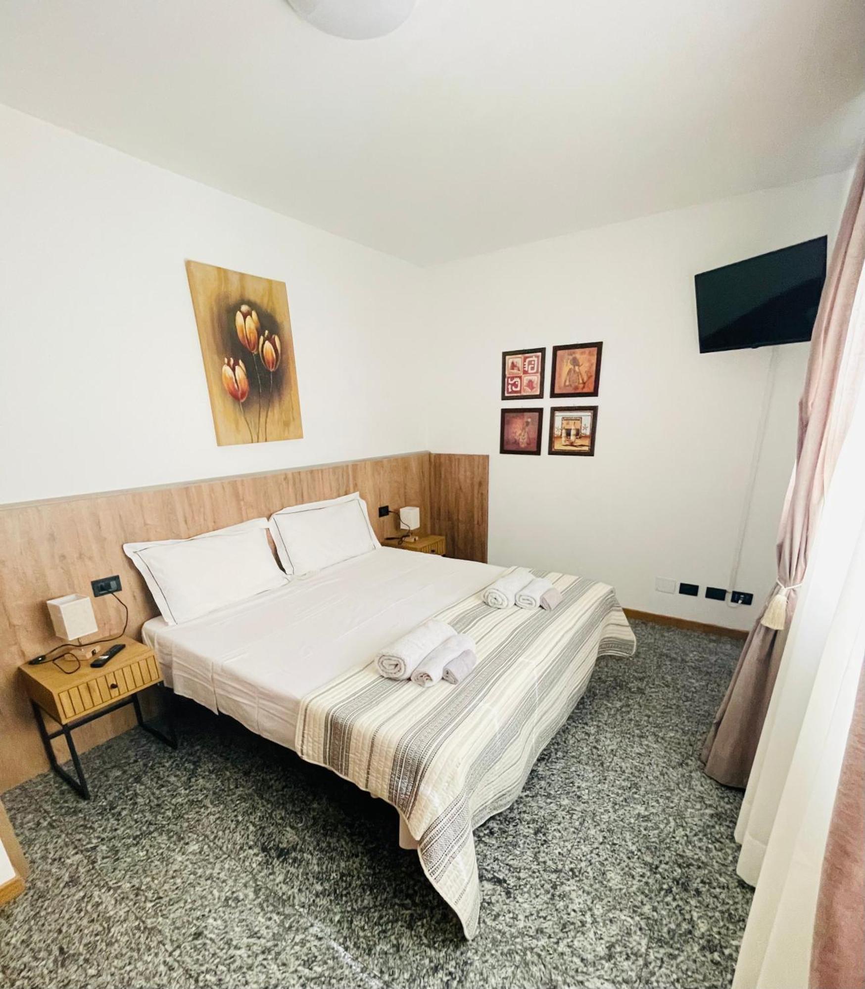 Melannie'S Apartment Bergamo Ngoại thất bức ảnh